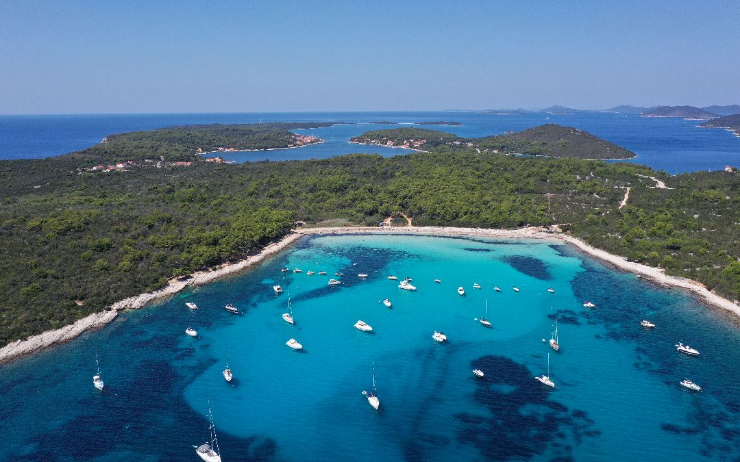 La spiaggia di Sakarun